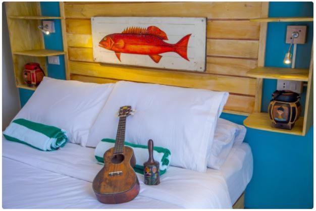 Flotsam And Jetsam Artist Beach Hostel San Juan  Dış mekan fotoğraf